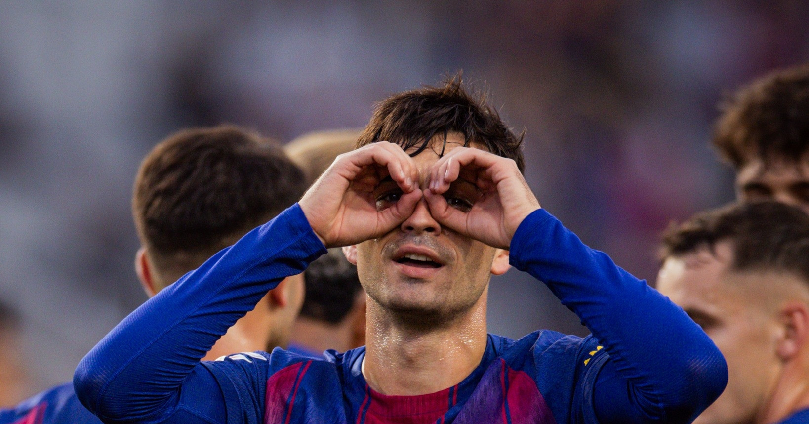 Trực tiếp bóng đá Barcelona 2-1 Girona: Araujo ghi bàn phút 93