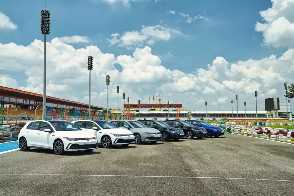 volkswagen Golf 1.webp