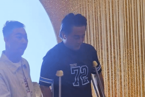 Diễn viên Trương Minh Cường chấn thương nặng, phải phẫu thuật nối gân chân