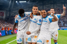 Greenwood lập cú poker lịch sử, đưa Marseille lên đỉnh Ligue 1