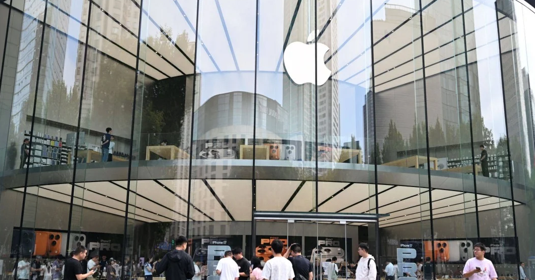 iPhone Air ‘cháy hàng’ tại Trung Quốc, Apple gây cú sốc cho Huawei, Xiaomi