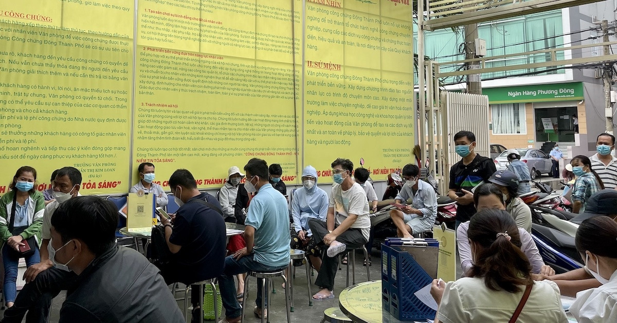 Mua bán nhà đất không cần công chứng: Nên hay không?