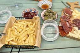 Giá thuốc ung thư tăng 10 lần, có liệu pháp đắt hơn chục tỷ YwAAAAAAQABAAACAUwAOw==