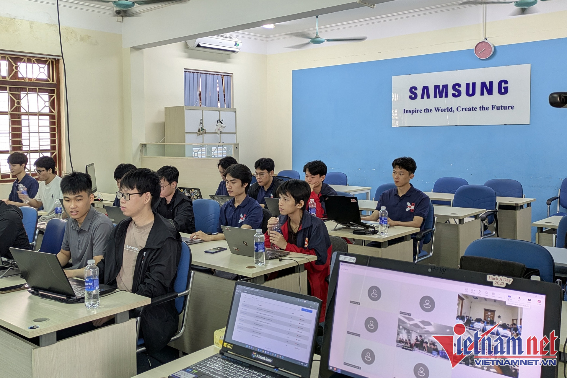 W-sinh vien An ninh mang 2025 1.jpg