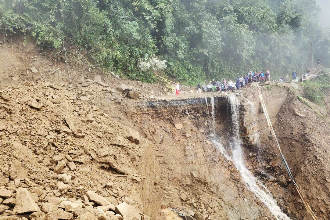 Cảnh tượng gây rùng mình ở đèo Khau Phạ - một trong tứ đại đỉnh đèo Tây Bắc