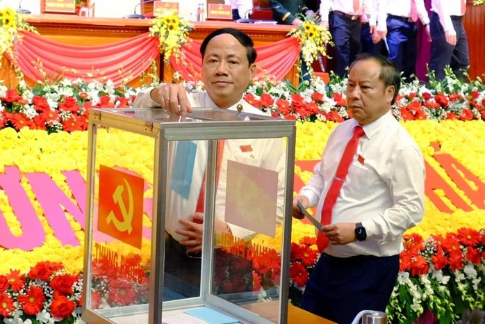 Đại hội Đảng bộ tỉnh Gia Lai: 650 đại biểu ủng hộ đồng bào bị bão lụt