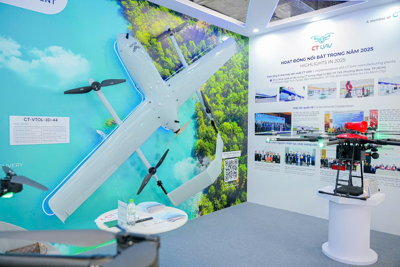 Doanh nghiệp Việt trình làng 3 mẫu UAV 'Make in Vietnam' đa lĩnh vực