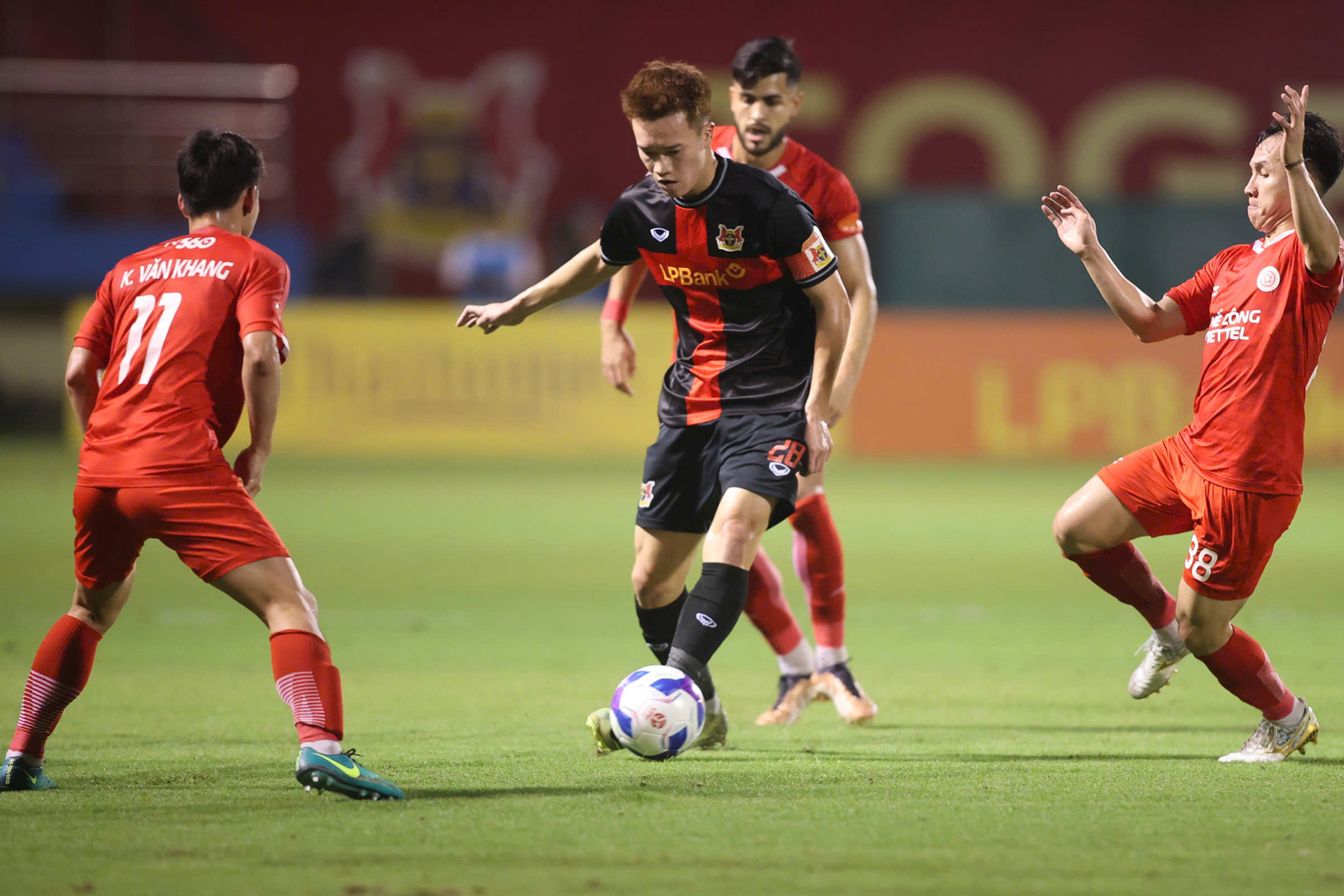 Hoang Duc Ninh Binh Viettel.jpg