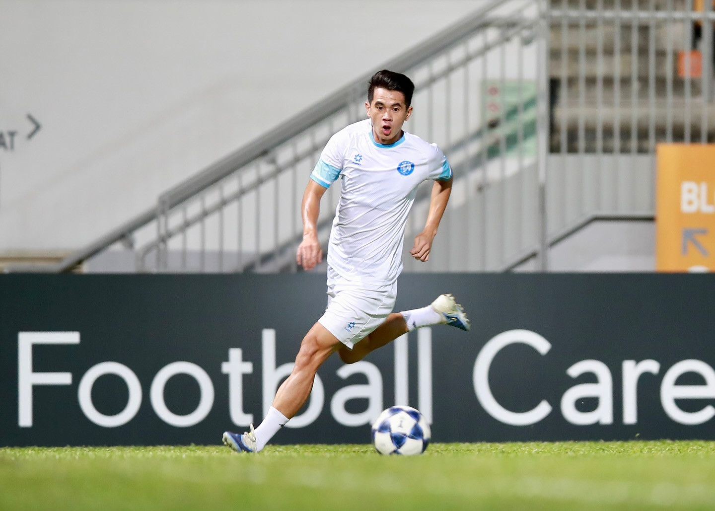 Nam Định thắng trận thứ 2 liên tiếp tại AFC Champions League Two Nam Dinh Van Kien 1680