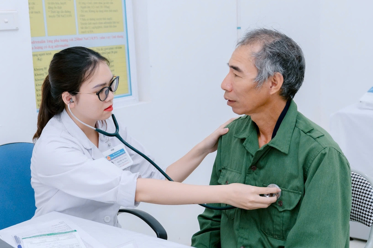 Người dân Hà Nội sẽ được khám bệnh miễn phí mỗi năm 1 lần