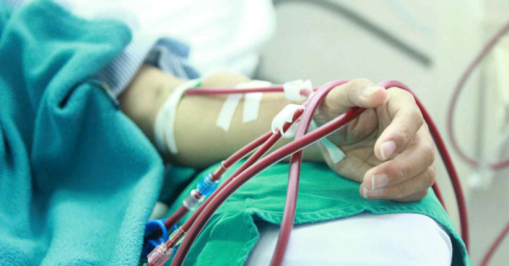 Phát hiện suy thận ở tuổi 30 từ một dấu hiệu nhiều người gặp