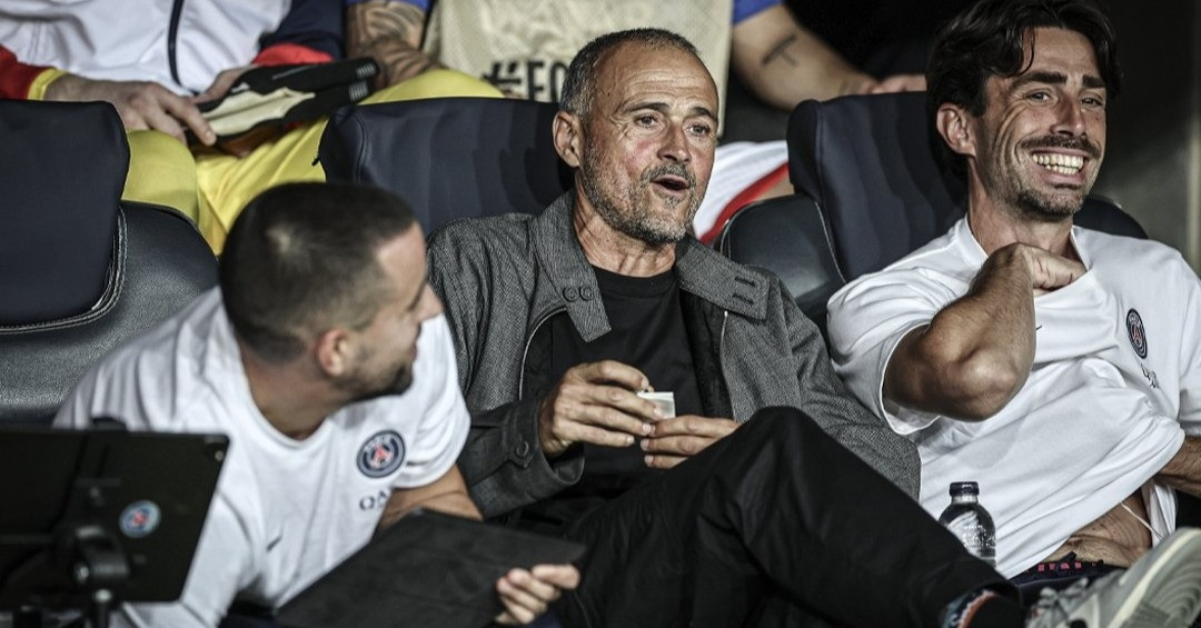 PSG lập kỷ lục thắng Barca ở Cúp C1, Enrique phấn khởi lên tiếng