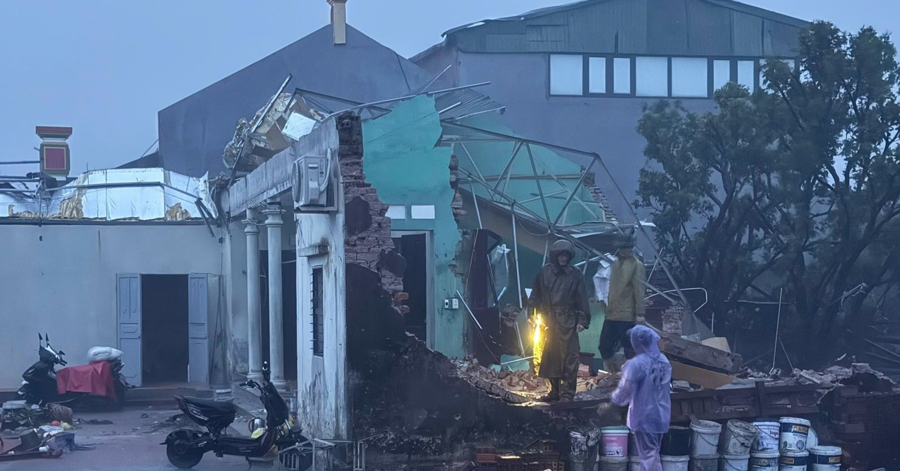 Thiệt hại bão số 10: Ước tính chi trả bảo hiểm ban đầu hơn 357 tỷ đồng