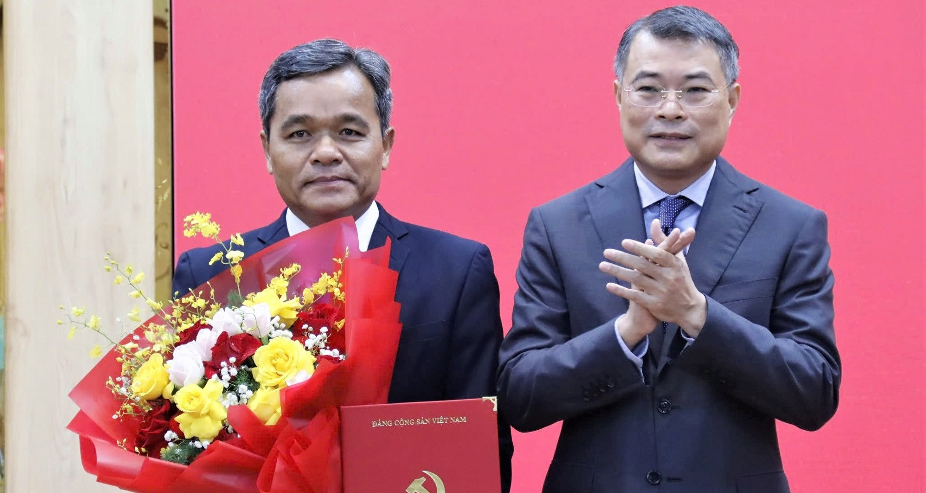 Thứ trưởng thường trực Bộ Dân tộc và Tôn giáo Hồ Văn Niên làm Bí thư Quảng Ngãi