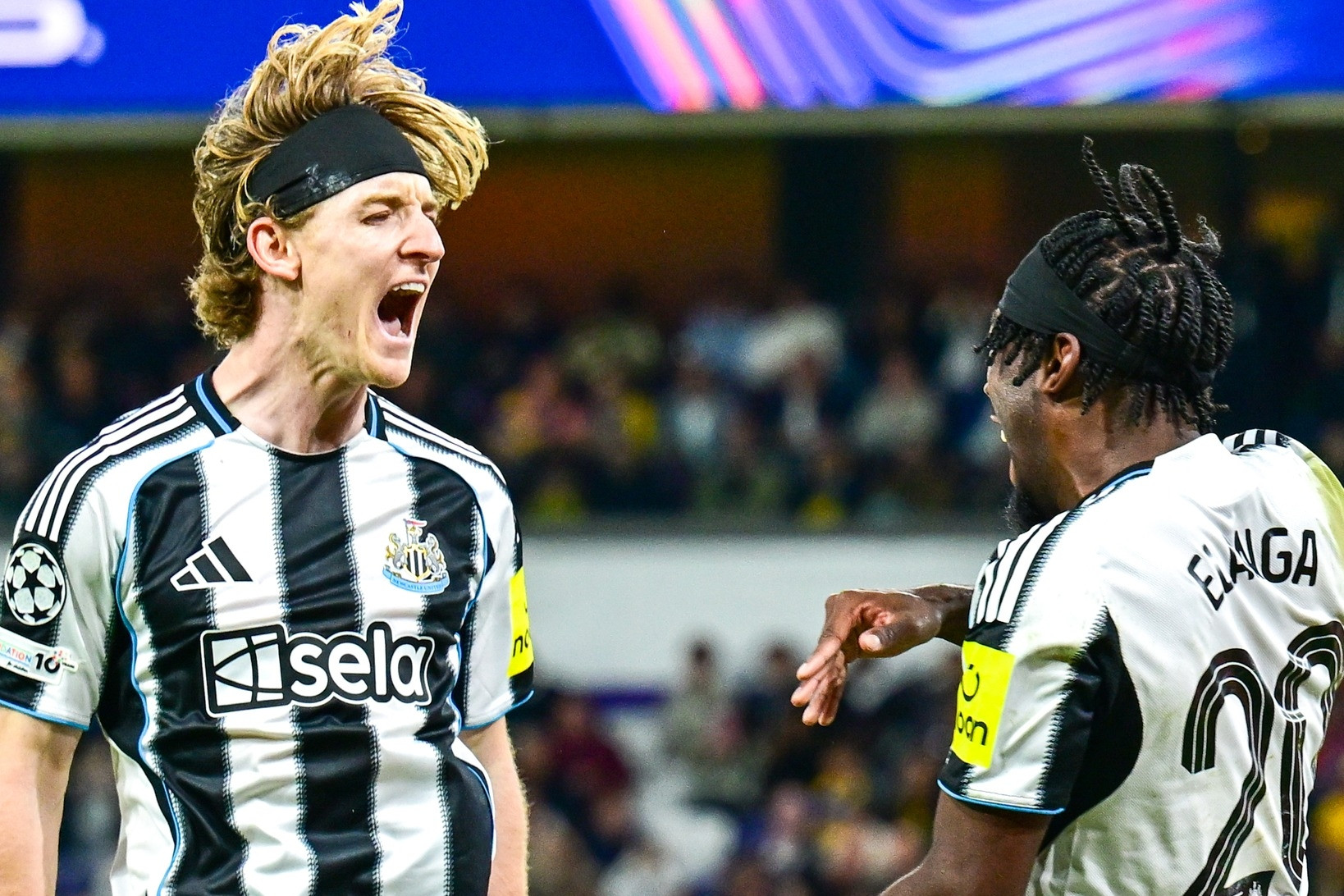 Newcastle giành chiến thắng lịch sử tại Champions League