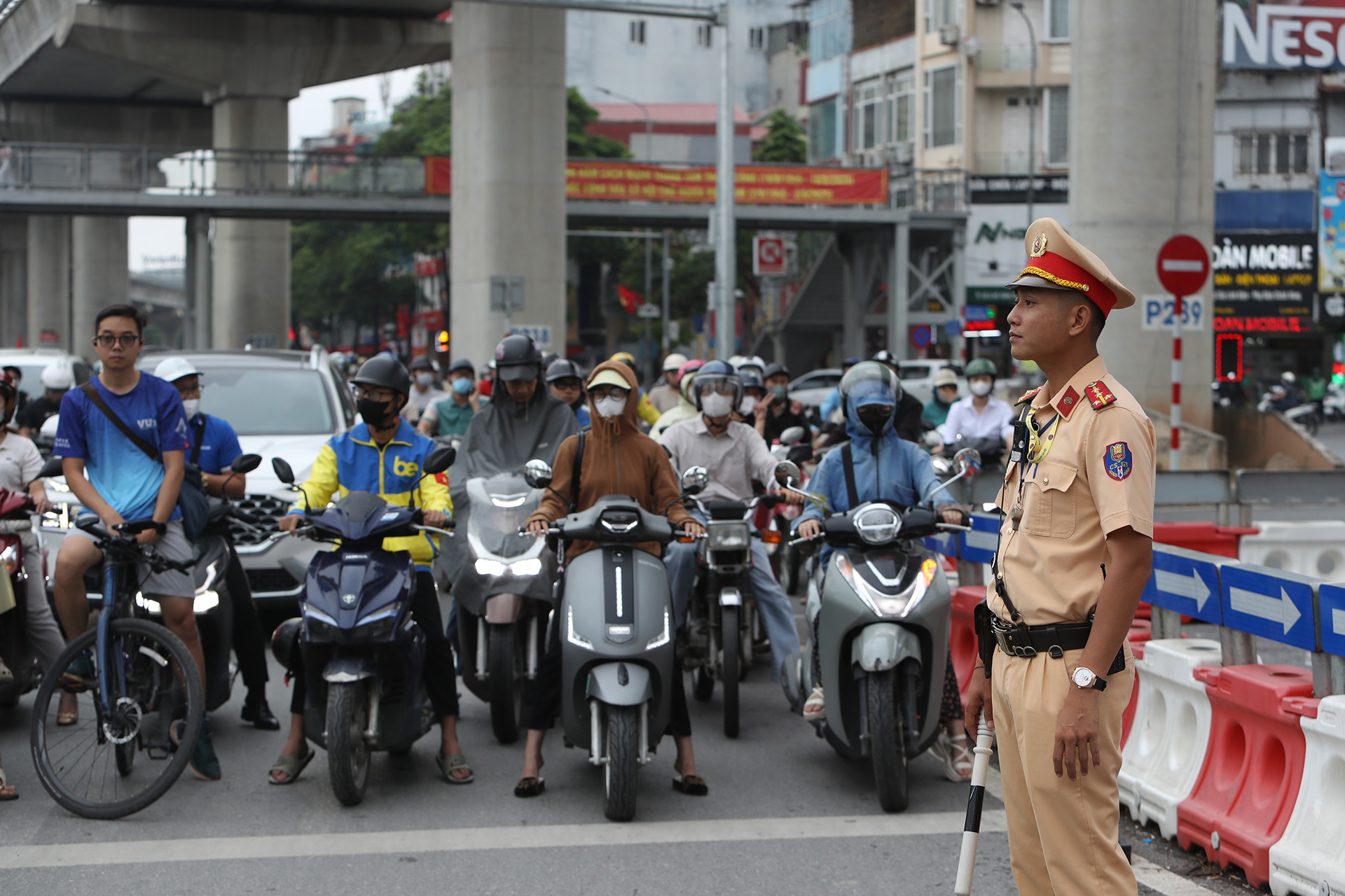 CSGT công khai tên phường có số người vi phạm giao thông cao nhất nước