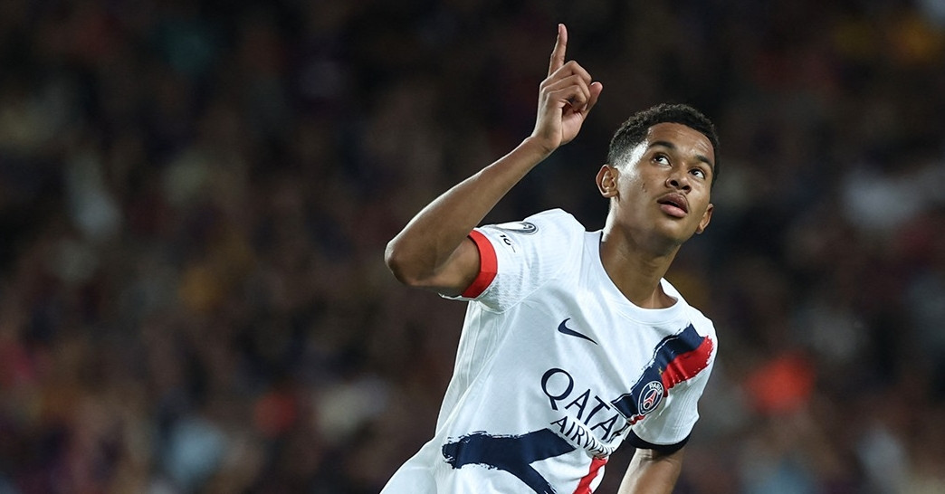 Yamal gây thất vọng, Barcelona thua ngược PSG phút 90