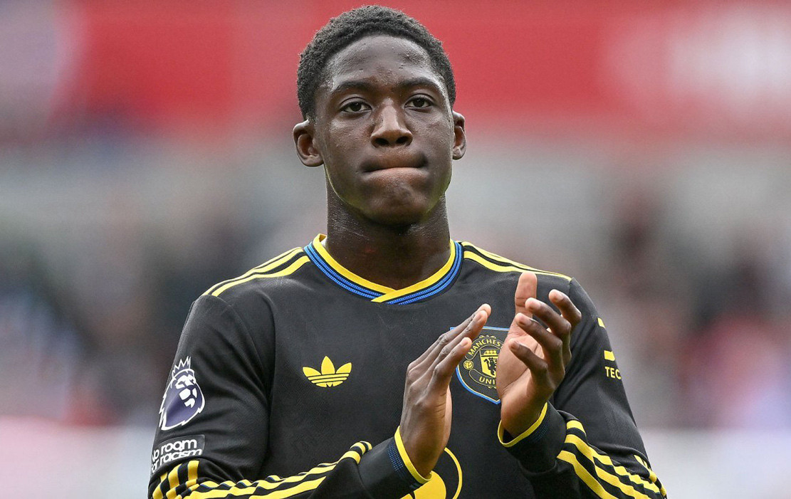 www_thesun_co_uk joshua zirkzee manchester united tampak 978787724 (2).jpg