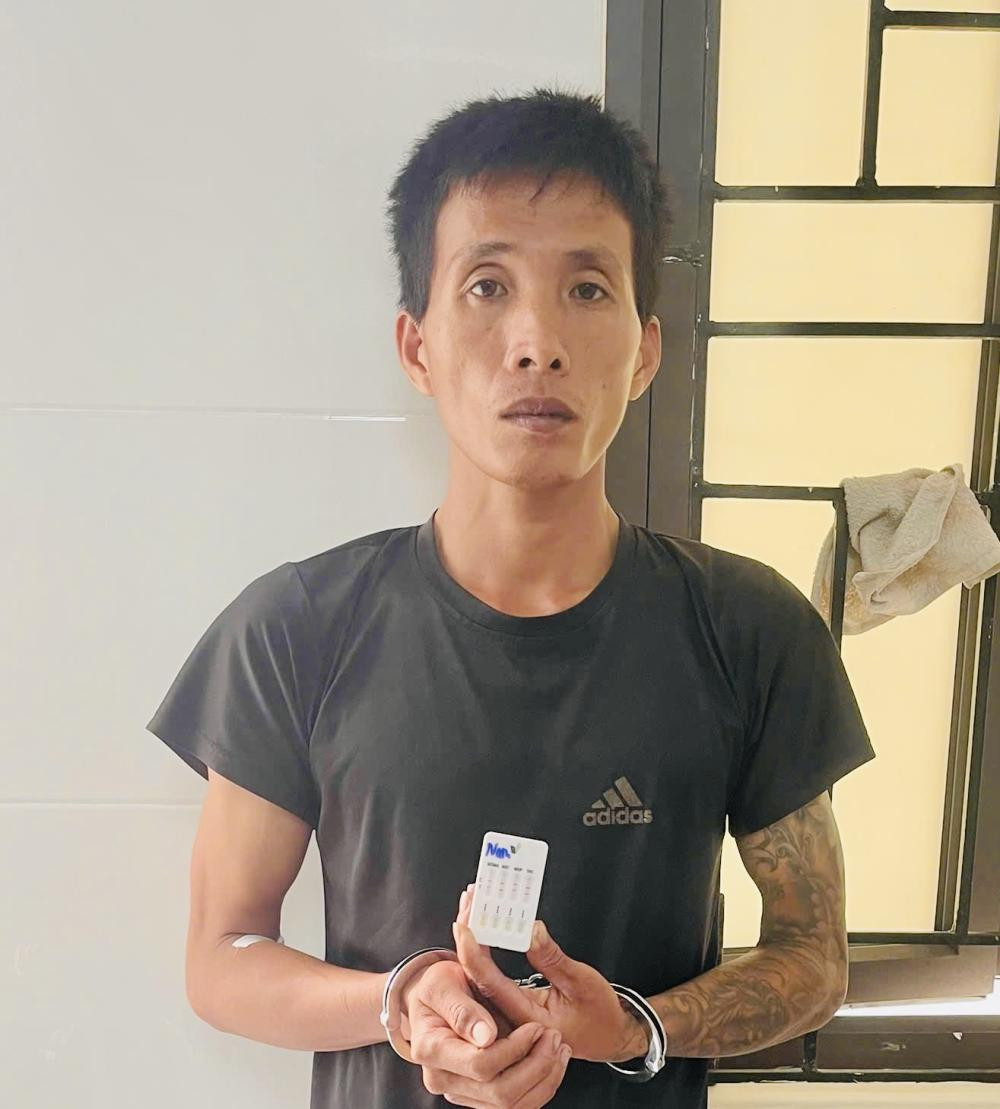 a Bắt giu.jpeg