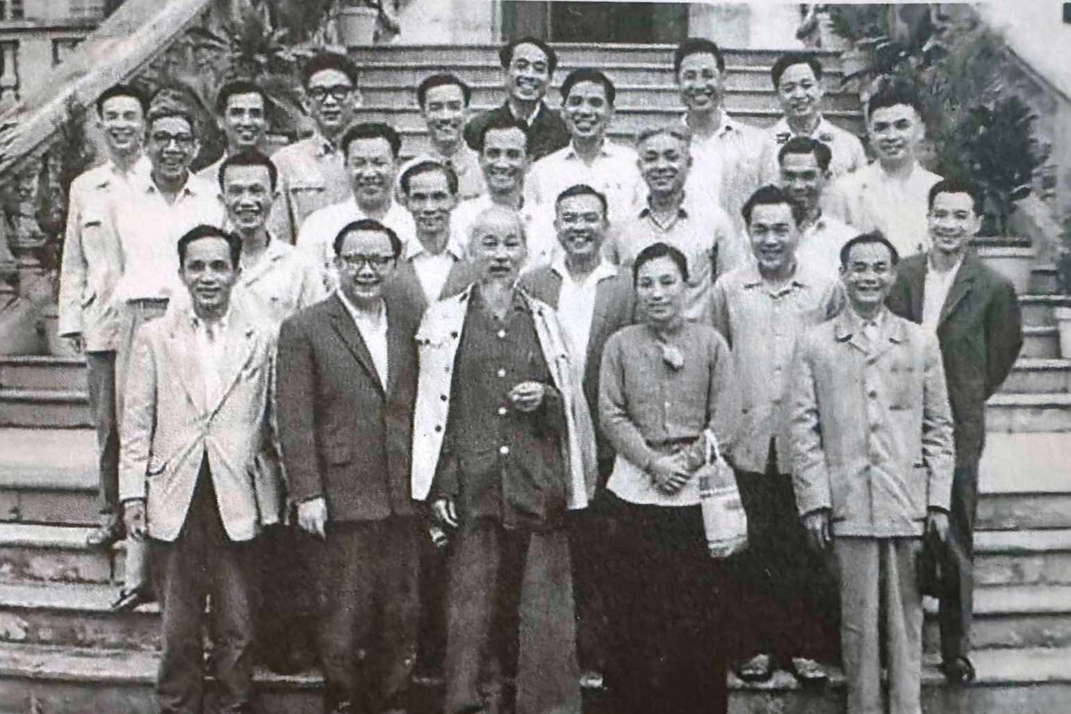 'Bông hồng thép' Nguyễn Thị Bình và lời dặn của Bác Hồ trước đàm phán Paris