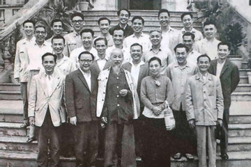 'Bông hồng thép' Nguyễn Thị Bình và lời dặn của Bác Hồ trước đàm phán Paris