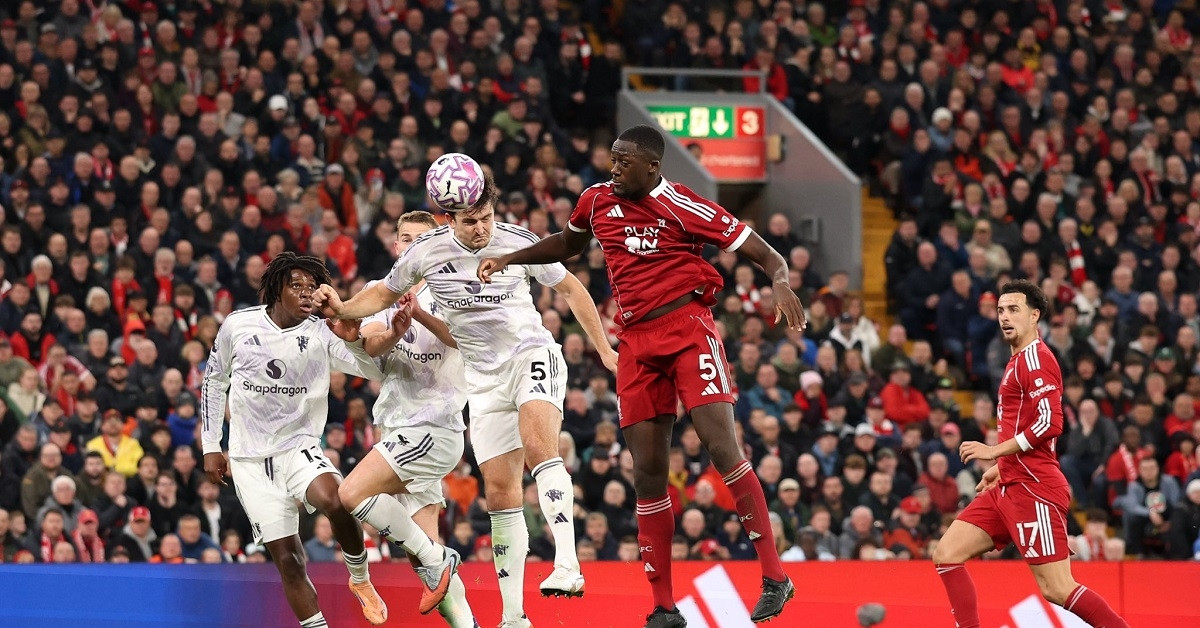 Harry Maguire từ bị đối xử tệ đến 6 lần ‘cứu’ MU, Amorim nức lòng