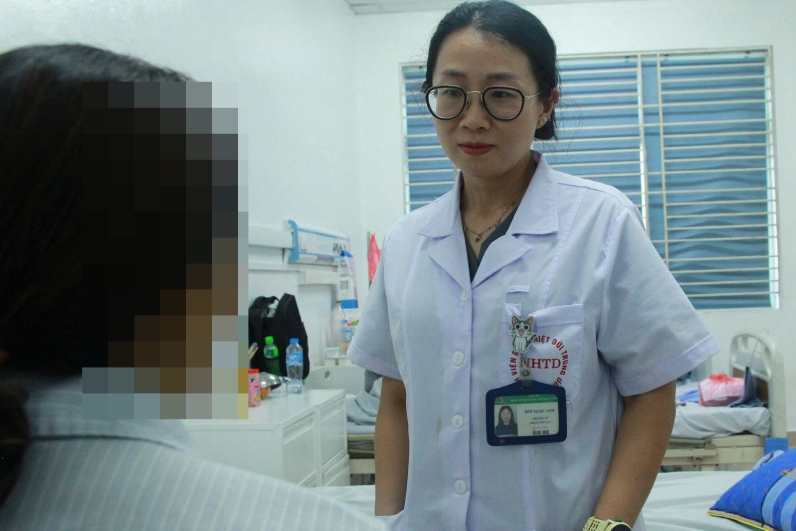 Lá gan của cô gái bị virus 'gặm nhấm' thành ung thư