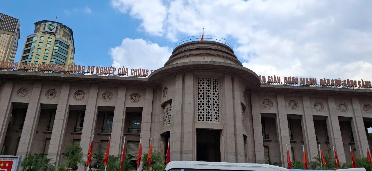 ngân hàng nhà nước 3.jpg