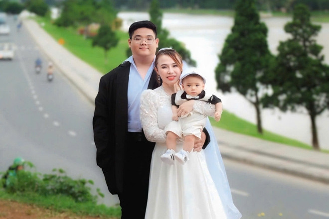 Sau cuộc gặp bất ngờ, chàng trai TPHCM quyết cưới người phụ nữ hơn 17 tuổi