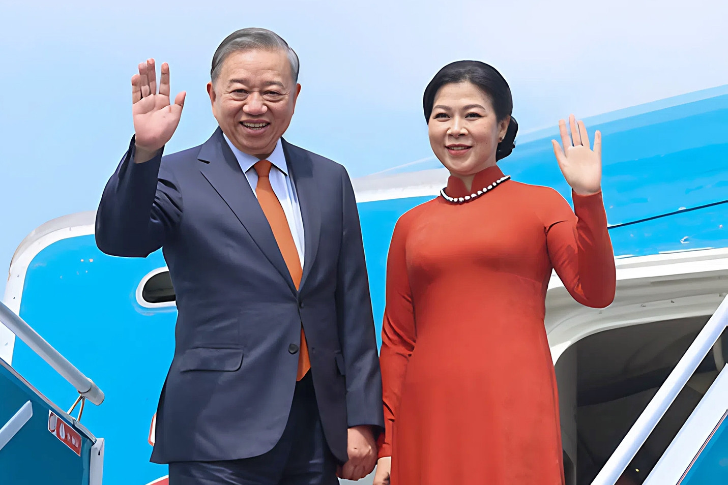 Tổng Bí thư Tô Lâm và Phu nhân Ngô Phương Ly lên đường thăm Phần Lan