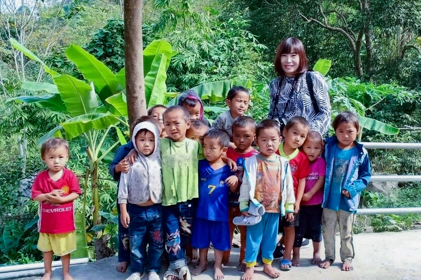 Ước mơ có đường, có điện nơi bản Tung rẻo cao