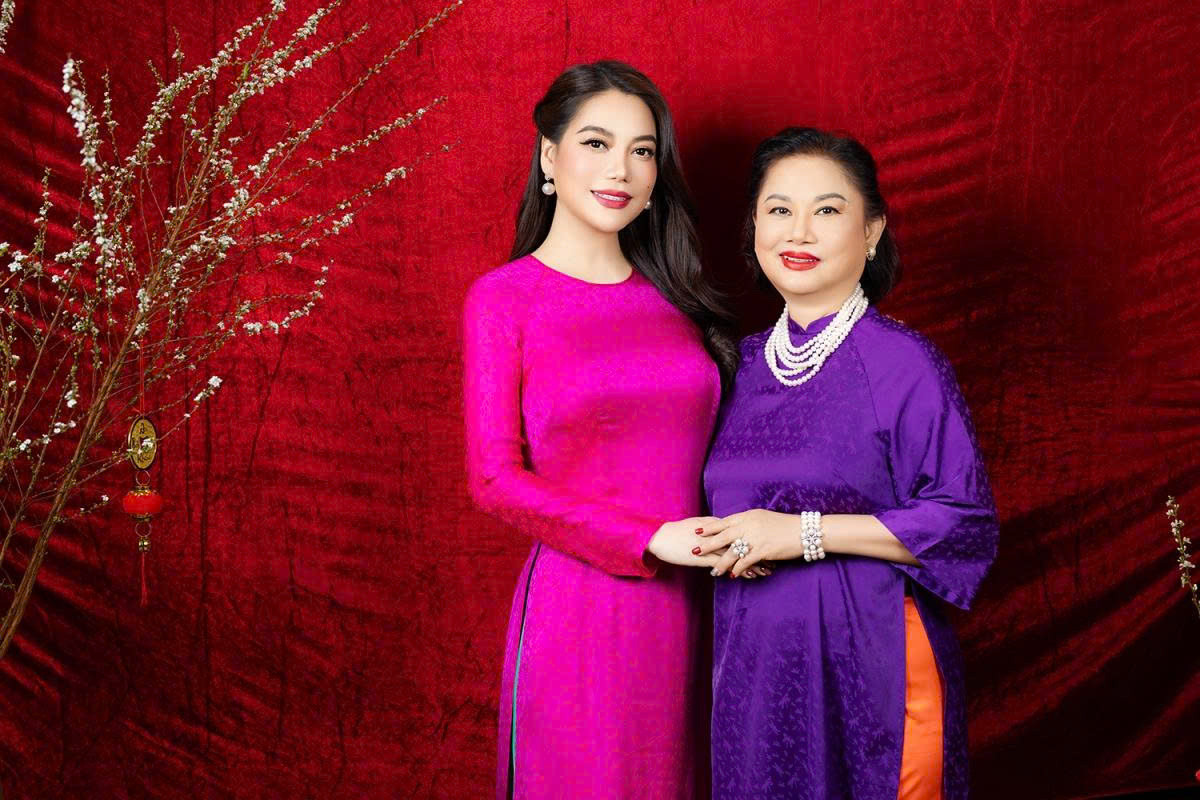 Bà Nguyễn Thị Minh Phương - mẹ Trương Ngọc Ánh