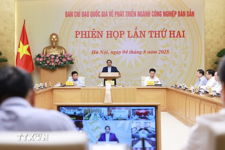 Cả nước phải là một đoàn quân phát triển ngành công nghiệp bán dẫn