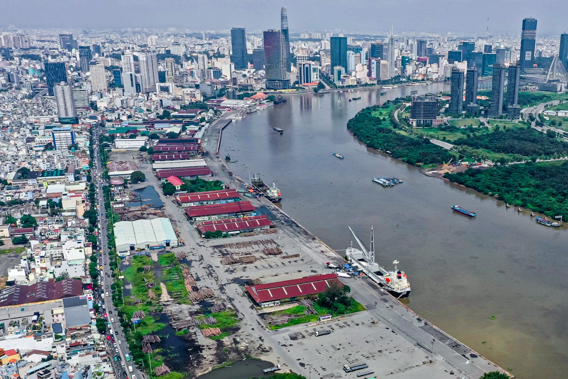 &apos;Đất vàng&apos; ở TPHCM: Đổi thương mại lấy hạ tầng xanh, không gian văn hóa cộng đồng