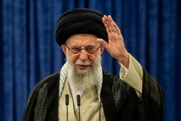 Lãnh tụ tối cao Iran từ chối đề nghị đàm phán hạt nhân của ông Trump