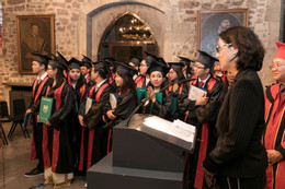 Chương trình Y ở ĐH Y khoa Phạm Ngọc Thạch bị dừng có mức học phí 230 triệu/năm