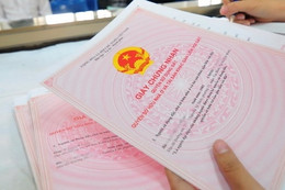 Nộp photo sổ đỏ để làm sạch dữ liệu đất đai: Cái khó của lãnh đạo xã, phường