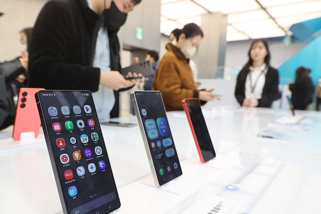 Samsung gây chấn động: Chip Exynos nhanh gấp 6 lần Apple A19 Pro, trang bị toàn bộ Galaxy S26