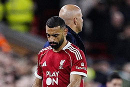 Slot có thể đẩy Salah khỏi Liverpool trước lời đề nghị siêu hấp dẫn