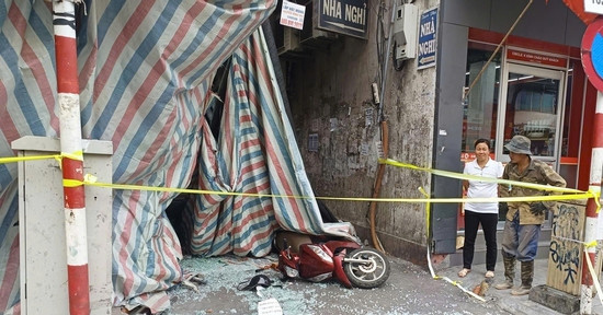 Bản tin chiều 22/10: Bê tông rơi trúng hai người đi xe: Người đàn ông đã tử vong