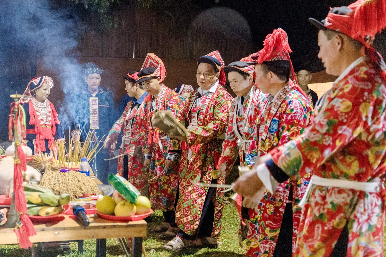 Độc đáo lễ cúng Bàn Vương của người Dao đỏ ở Hồ Thầu