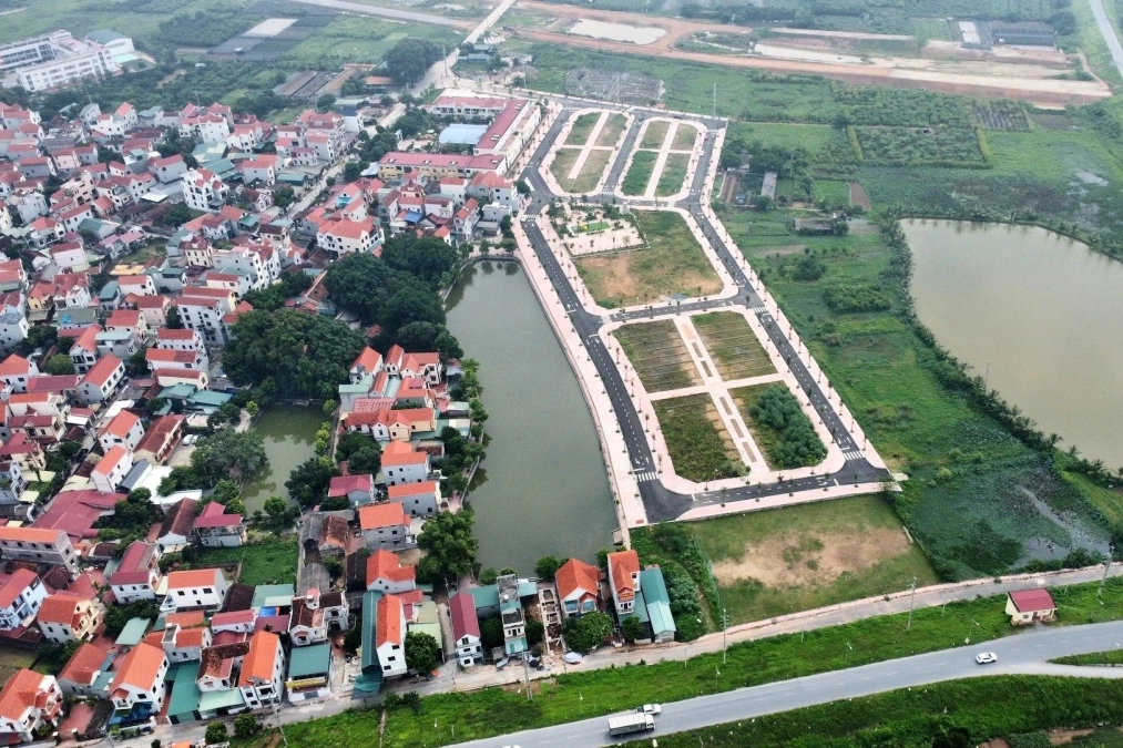 Mua bán đất bằng giấy tay, giờ muốn đòi lại có được không?