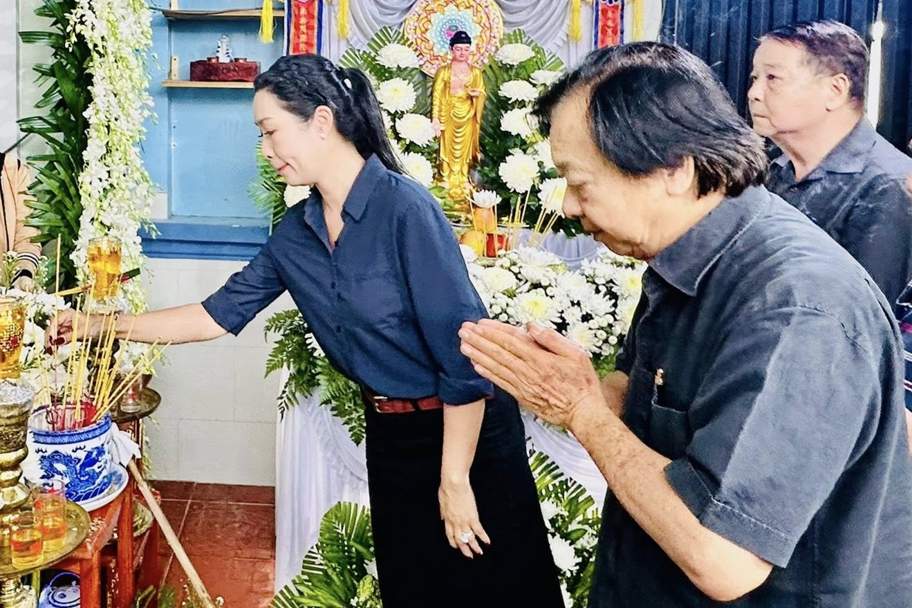 NSND Trịnh Kim Chi rùng mình nhớ câu nói của NSƯT Minh Hoàng qua đời ở tuổi 53