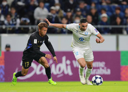 osaka vs nam dinh 1.jpg