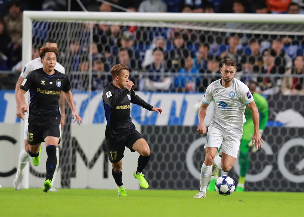 osaka vs nam dinh.jpg