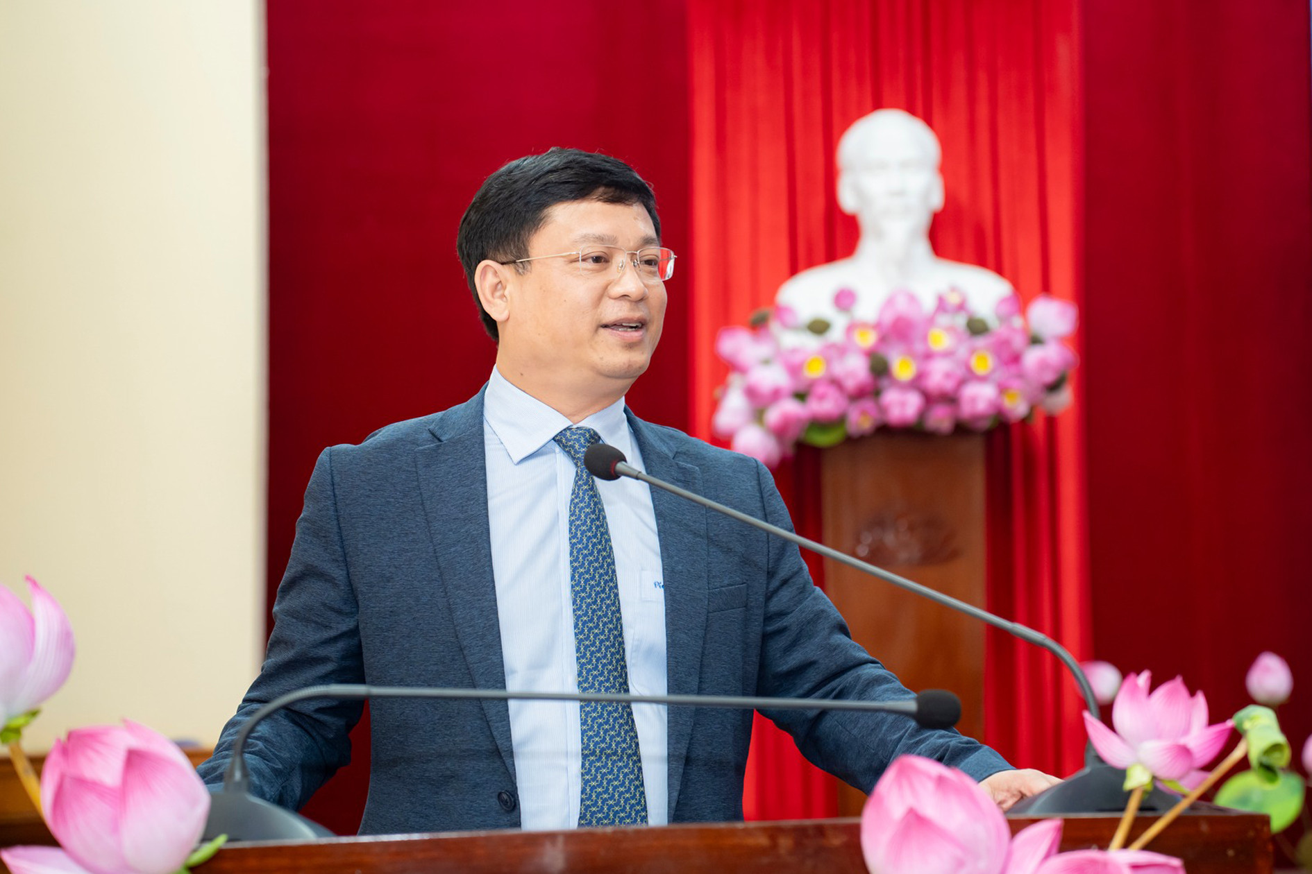 Phan Thanh Binh.jpg