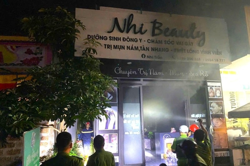 Tình trạng sức khỏe bé 5 tuổi sau vụ nghi phóng hỏa cả bố mẹ tử vong