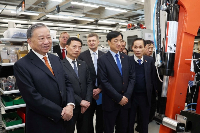 Tổng Bí thư Tô Lâm thăm Đại học Aalto và gặp gỡ sinh viên Việt Nam tại Phần Lan