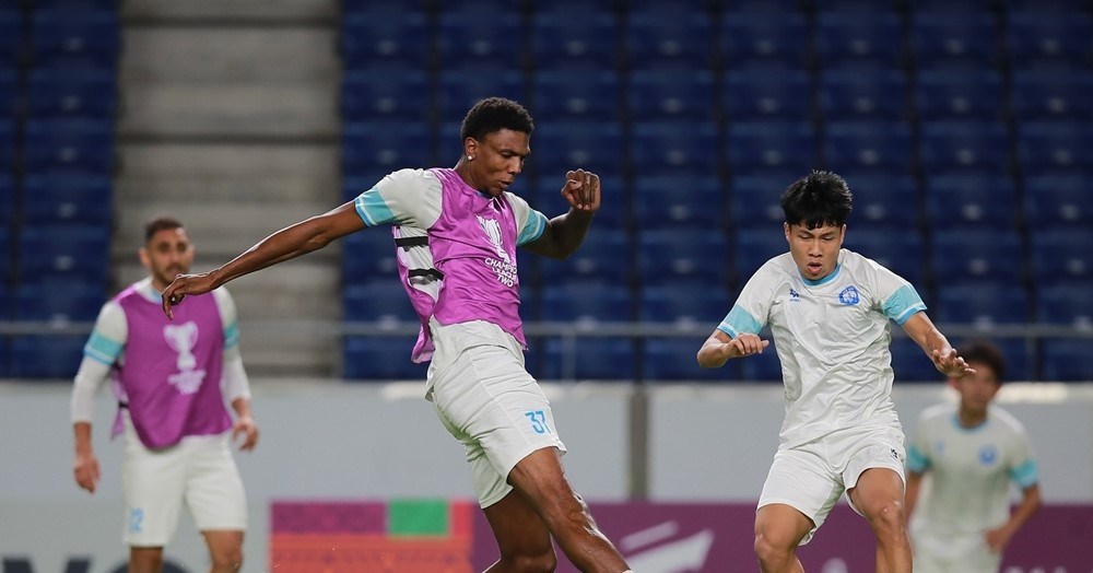 Trực tiếp bóng đá Gamba Osaka 1-0 Nam Định: Chủ nhà mở tỷ số
