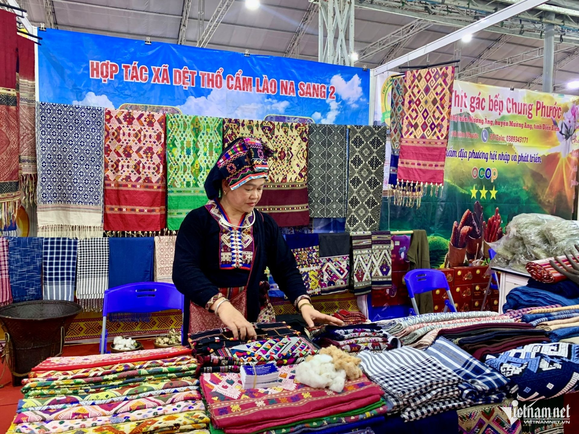 W-30. Hợp tác xã.jpg